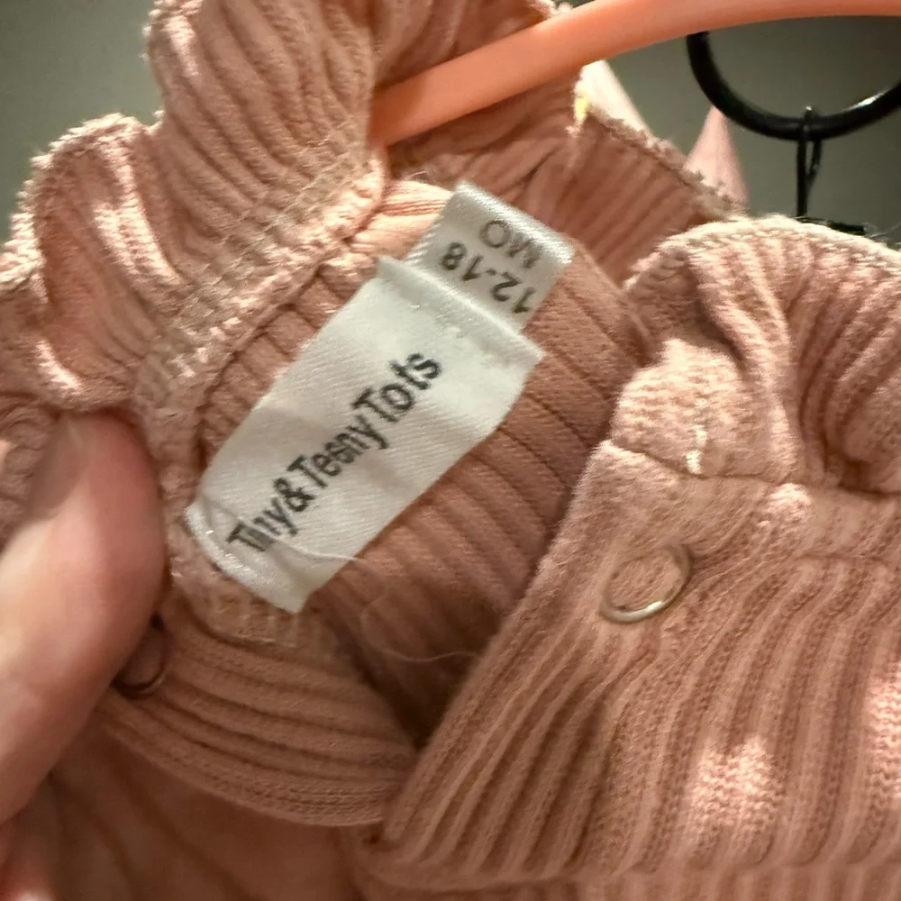 Pink Ribbed Romper Set - Picture 3 of 3